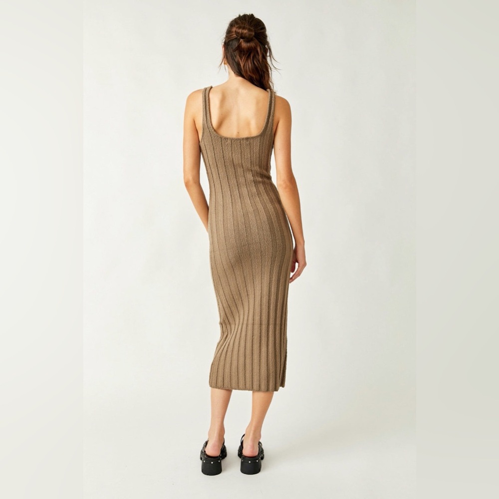 Free People Santons Stone Midi Sweater Dress Neutral Brown NEW Large - Picture 4 of 9